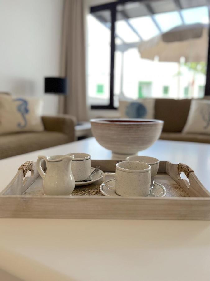 Casahost Bastian Boutique I Seaview Apartman Costa Teguise Kültér fotó