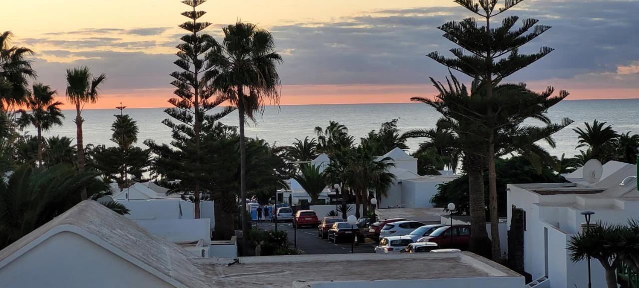 Casahost Bastian Boutique I Seaview Apartman Costa Teguise Kültér fotó