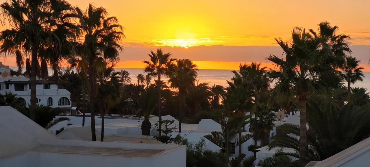 Casahost Bastian Boutique I Seaview Apartman Costa Teguise Kültér fotó