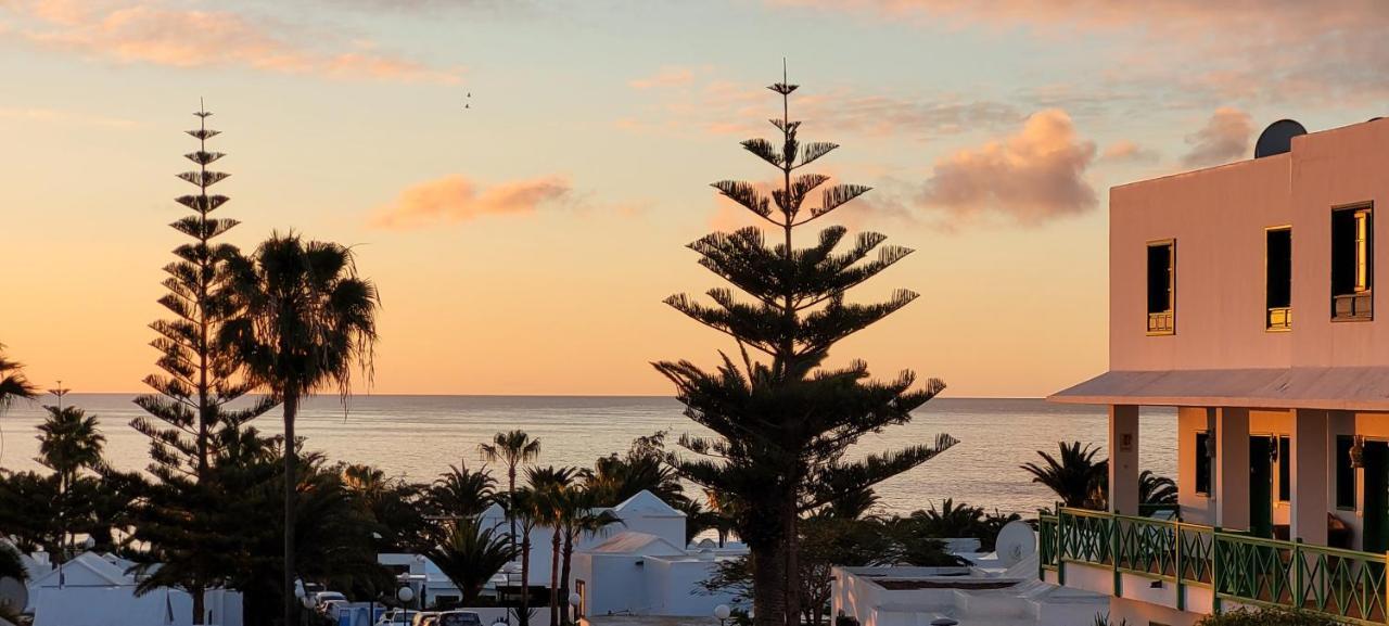 Casahost Bastian Boutique I Seaview Apartman Costa Teguise Kültér fotó