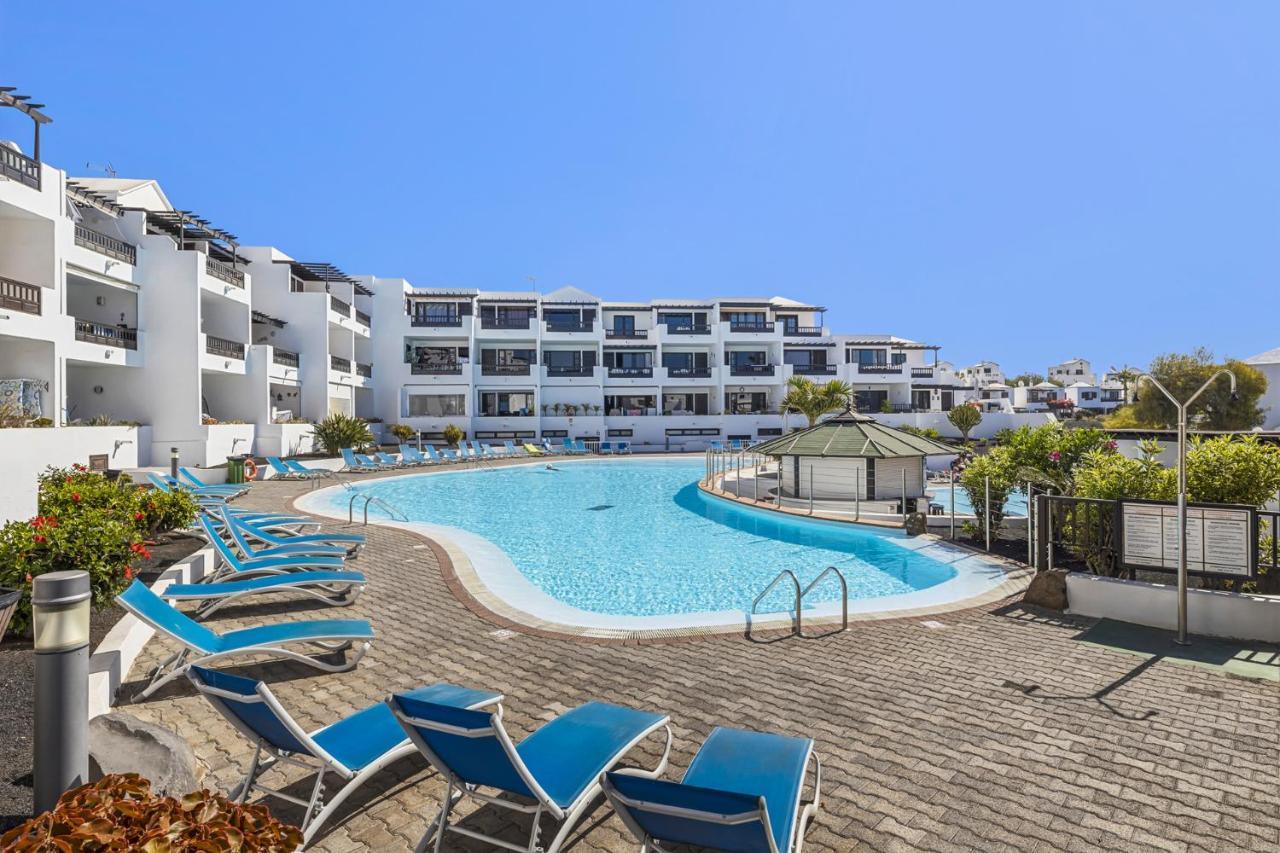 Casahost Bastian Boutique I Seaview Apartman Costa Teguise Kültér fotó