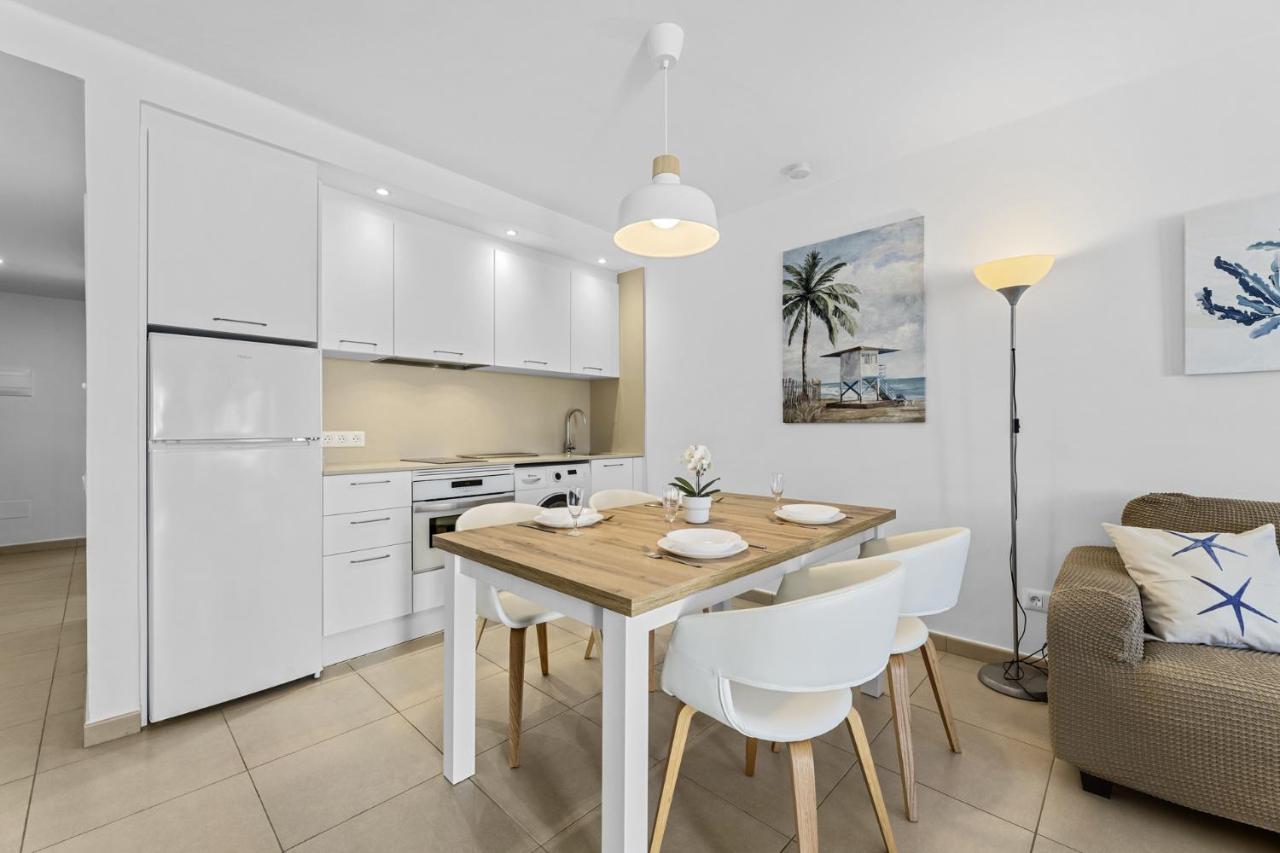 Casahost Bastian Boutique I Seaview Apartman Costa Teguise Kültér fotó